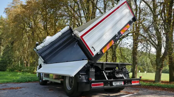 KAMAZ 53257 4x2 sklápěč