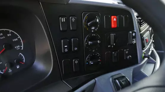 KAMAZ 53257 4x2 tipper truck