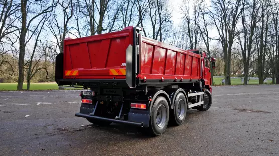 KAMAZ 6x4 65115 sklápěč