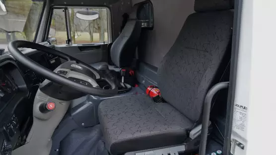 KAMAZ 6x6 65111 sklápěč