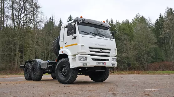 KAMAZ 6x6 43118 chassis