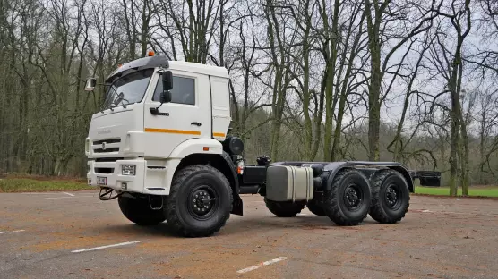 KAMAZ 6x6 43118 chassis