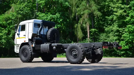 KAMAZ 4x4 43502 chassis