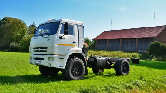 KAMAZ 4x4 43265 chassis