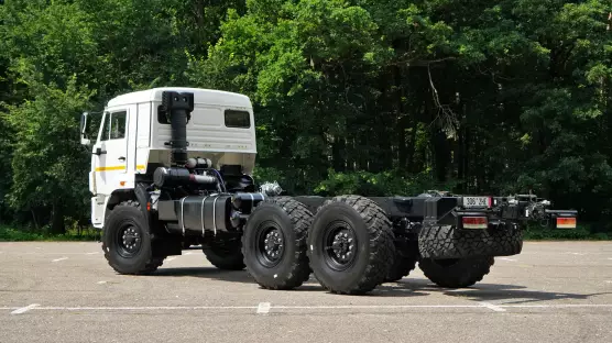 KAMAZ 6x6 43118 chassis