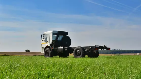 KAMAZ 4x4 43502 chassis