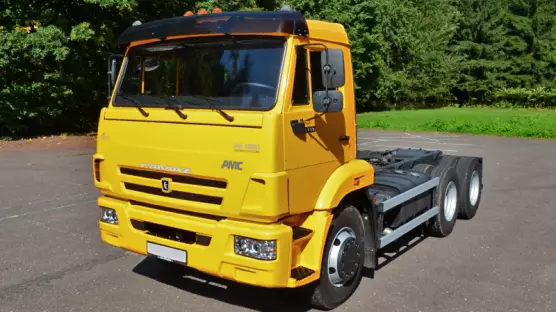 KAMAZ 6x4 6520 chassis