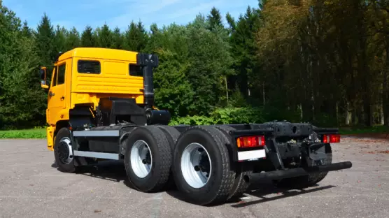 KAMAZ 6x4 6520 chassis