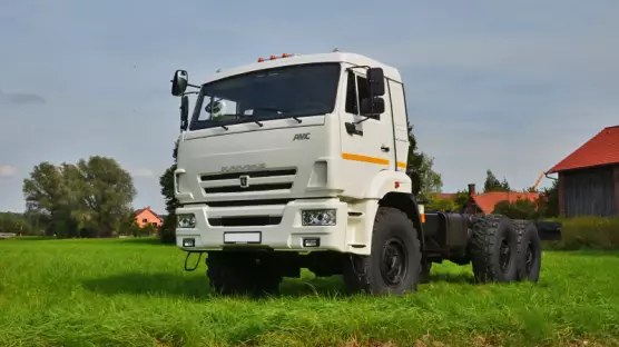 KAMAZ 6x6 43118 chassis