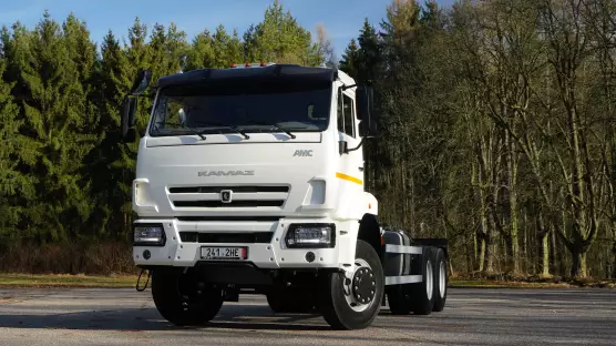 KAMAZ 6x6 65111 chassis