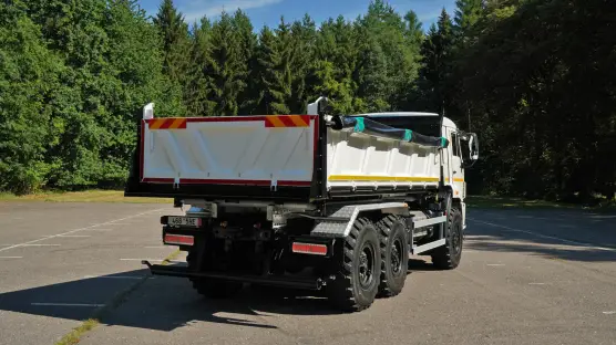 KAMAZ 6x6 43118 sklápěč