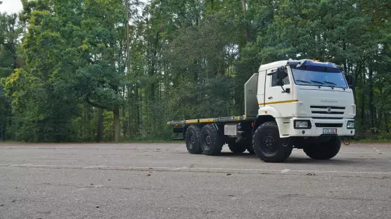 KAMAZ 6x6 43118 nosič kontejnerů
