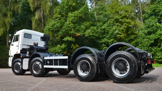 KAMAZ 8x4 65201 chassis