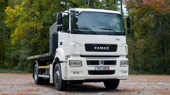 KAMAZ 53257 4x2 nosič kontejnerů