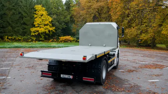 KAMAZ 53257 4x2 nosič kontejnerů