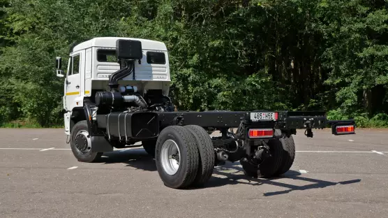 KAMAZ 4x4 43265 chassis