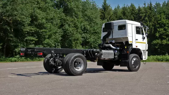 KAMAZ 4x4 43265 chassis